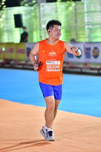 BIB: 25206
                            <button type="button" onclick="openModal(15048739)" class="btn btn-primary btn-sm float-right btn-popup" data-toggle="modal" data-target=".modal-high-quality">
                        <i class="fas fa-shopping-cart"></i> Add to Cart
                    </button>
                                            <button type="button" onclick="isThisMe(15048739, true)" class="btn btn-success btn-sm float-right btn-popup btn-isme hidden" data-toggle="tooltip" data-placement="bottom" title="นี่คือรูปของคุณใช่ไหม คลิกที่นี่เพื่อเอาเข้าอัลบั้ม">
                        <i class="fas fa-plus"></i> Add to album
                    </button>
                    <button type="button" onclick="isThisMe(15048739, false)" class="btn btn-warning btn-sm float-right btn-popup btn-isnotme hidden">
                        <i class="fas fa-ban"></i> Remove from album
                    </button>