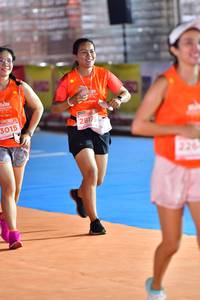 BIB: 3015, 2817, 226
                            <button type="button" onclick="openModal(15100734)" class="btn btn-primary btn-sm float-right btn-popup" data-toggle="modal" data-target=".modal-high-quality">
                        <i class="fas fa-shopping-cart"></i> Add to Cart
                    </button>
                                            <button type="button" onclick="isThisMe(15100734, true)" class="btn btn-success btn-sm float-right btn-popup btn-isme hidden" data-toggle="tooltip" data-placement="bottom" title="นี่คือรูปของคุณใช่ไหม คลิกที่นี่เพื่อเอาเข้าอัลบั้ม">
                        <i class="fas fa-plus"></i> Add to album
                    </button>
                    <button type="button" onclick="isThisMe(15100734, false)" class="btn btn-warning btn-sm float-right btn-popup btn-isnotme hidden">
                        <i class="fas fa-ban"></i> Remove from album
                    </button>
