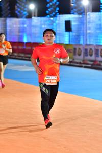 BIB: 20180
                            <button type="button" onclick="openModal(15103420)" class="btn btn-primary btn-sm float-right btn-popup" data-toggle="modal" data-target=".modal-high-quality">
                        <i class="fas fa-shopping-cart"></i> Add to Cart
                    </button>
                                            <button type="button" onclick="isThisMe(15103420, true)" class="btn btn-success btn-sm float-right btn-popup btn-isme hidden" data-toggle="tooltip" data-placement="bottom" title="นี่คือรูปของคุณใช่ไหม คลิกที่นี่เพื่อเอาเข้าอัลบั้ม">
                        <i class="fas fa-plus"></i> Add to album
                    </button>
                    <button type="button" onclick="isThisMe(15103420, false)" class="btn btn-warning btn-sm float-right btn-popup btn-isnotme hidden">
                        <i class="fas fa-ban"></i> Remove from album
                    </button>