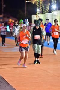 BIB: 25318, 23850
                            <button type="button" onclick="openModal(15103888)" class="btn btn-primary btn-sm float-right btn-popup" data-toggle="modal" data-target=".modal-high-quality">
                        <i class="fas fa-shopping-cart"></i> Add to Cart
                    </button>
                                            <button type="button" onclick="isThisMe(15103888, true)" class="btn btn-success btn-sm float-right btn-popup btn-isme hidden" data-toggle="tooltip" data-placement="bottom" title="นี่คือรูปของคุณใช่ไหม คลิกที่นี่เพื่อเอาเข้าอัลบั้ม">
                        <i class="fas fa-plus"></i> Add to album
                    </button>
                    <button type="button" onclick="isThisMe(15103888, false)" class="btn btn-warning btn-sm float-right btn-popup btn-isnotme hidden">
                        <i class="fas fa-ban"></i> Remove from album
                    </button>