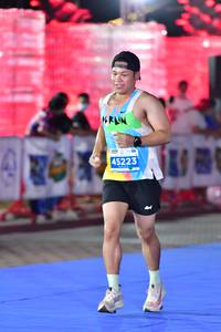 BIB: 45223
                            <button type="button" onclick="openModal(15109926)" class="btn btn-primary btn-sm float-right btn-popup" data-toggle="modal" data-target=".modal-high-quality">
                        <i class="fas fa-shopping-cart"></i> Add to Cart
                    </button>
                                            <button type="button" onclick="isThisMe(15109926, true)" class="btn btn-success btn-sm float-right btn-popup btn-isme hidden" data-toggle="tooltip" data-placement="bottom" title="นี่คือรูปของคุณใช่ไหม คลิกที่นี่เพื่อเอาเข้าอัลบั้ม">
                        <i class="fas fa-plus"></i> Add to album
                    </button>
                    <button type="button" onclick="isThisMe(15109926, false)" class="btn btn-warning btn-sm float-right btn-popup btn-isnotme hidden">
                        <i class="fas fa-ban"></i> Remove from album
                    </button>