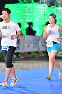 BIB: 43104, 405
                            <button type="button" onclick="openModal(15107728)" class="btn btn-primary btn-sm float-right btn-popup" data-toggle="modal" data-target=".modal-high-quality">
                        <i class="fas fa-shopping-cart"></i> Add to Cart
                    </button>
                                            <button type="button" onclick="isThisMe(15107728, true)" class="btn btn-success btn-sm float-right btn-popup btn-isme hidden" data-toggle="tooltip" data-placement="bottom" title="นี่คือรูปของคุณใช่ไหม คลิกที่นี่เพื่อเอาเข้าอัลบั้ม">
                        <i class="fas fa-plus"></i> Add to album
                    </button>
                    <button type="button" onclick="isThisMe(15107728, false)" class="btn btn-warning btn-sm float-right btn-popup btn-isnotme hidden">
                        <i class="fas fa-ban"></i> Remove from album
                    </button>