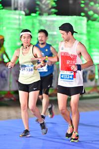 BIB: 038, 41324
                            <button type="button" onclick="openModal(15119231)" class="btn btn-primary btn-sm float-right btn-popup" data-toggle="modal" data-target=".modal-high-quality">
                        <i class="fas fa-shopping-cart"></i> Add to Cart
                    </button>
                                            <button type="button" onclick="isThisMe(15119231, true)" class="btn btn-success btn-sm float-right btn-popup btn-isme hidden" data-toggle="tooltip" data-placement="bottom" title="นี่คือรูปของคุณใช่ไหม คลิกที่นี่เพื่อเอาเข้าอัลบั้ม">
                        <i class="fas fa-plus"></i> Add to album
                    </button>
                    <button type="button" onclick="isThisMe(15119231, false)" class="btn btn-warning btn-sm float-right btn-popup btn-isnotme hidden">
                        <i class="fas fa-ban"></i> Remove from album
                    </button>