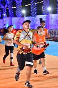 BIB: 995, 29313
                            <button type="button" onclick="openModal(15103288)" class="btn btn-primary btn-sm float-right btn-popup" data-toggle="modal" data-target=".modal-high-quality">
                        <i class="fas fa-shopping-cart"></i> Add to Cart
                    </button>
                                            <button type="button" onclick="isThisMe(15103288, true)" class="btn btn-success btn-sm float-right btn-popup btn-isme hidden" data-toggle="tooltip" data-placement="bottom" title="นี่คือรูปของคุณใช่ไหม คลิกที่นี่เพื่อเอาเข้าอัลบั้ม">
                        <i class="fas fa-plus"></i> Add to album
                    </button>
                    <button type="button" onclick="isThisMe(15103288, false)" class="btn btn-warning btn-sm float-right btn-popup btn-isnotme hidden">
                        <i class="fas fa-ban"></i> Remove from album
                    </button>