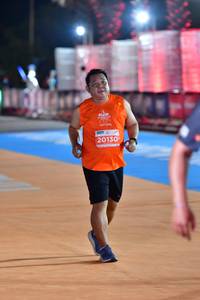 BIB: 20130
                            <button type="button" onclick="openModal(15105373)" class="btn btn-primary btn-sm float-right btn-popup" data-toggle="modal" data-target=".modal-high-quality">
                        <i class="fas fa-shopping-cart"></i> Add to Cart
                    </button>
                                            <button type="button" onclick="isThisMe(15105373, true)" class="btn btn-success btn-sm float-right btn-popup btn-isme hidden" data-toggle="tooltip" data-placement="bottom" title="นี่คือรูปของคุณใช่ไหม คลิกที่นี่เพื่อเอาเข้าอัลบั้ม">
                        <i class="fas fa-plus"></i> Add to album
                    </button>
                    <button type="button" onclick="isThisMe(15105373, false)" class="btn btn-warning btn-sm float-right btn-popup btn-isnotme hidden">
                        <i class="fas fa-ban"></i> Remove from album
                    </button>