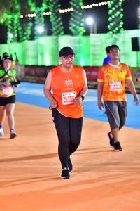 BIB: 0895, 2118
                            <button type="button" onclick="openModal(15101004)" class="btn btn-primary btn-sm float-right btn-popup" data-toggle="modal" data-target=".modal-high-quality">
                        <i class="fas fa-shopping-cart"></i> Add to Cart
                    </button>
                                            <button type="button" onclick="isThisMe(15101004, true)" class="btn btn-success btn-sm float-right btn-popup btn-isme hidden" data-toggle="tooltip" data-placement="bottom" title="นี่คือรูปของคุณใช่ไหม คลิกที่นี่เพื่อเอาเข้าอัลบั้ม">
                        <i class="fas fa-plus"></i> Add to album
                    </button>
                    <button type="button" onclick="isThisMe(15101004, false)" class="btn btn-warning btn-sm float-right btn-popup btn-isnotme hidden">
                        <i class="fas fa-ban"></i> Remove from album
                    </button>