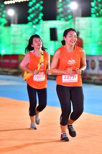 BIB: 2302, 22731
                            <button type="button" onclick="openModal(15094402)" class="btn btn-primary btn-sm float-right btn-popup" data-toggle="modal" data-target=".modal-high-quality">
                        <i class="fas fa-shopping-cart"></i> Add to Cart
                    </button>
                                            <button type="button" onclick="isThisMe(15094402, true)" class="btn btn-success btn-sm float-right btn-popup btn-isme hidden" data-toggle="tooltip" data-placement="bottom" title="นี่คือรูปของคุณใช่ไหม คลิกที่นี่เพื่อเอาเข้าอัลบั้ม">
                        <i class="fas fa-plus"></i> Add to album
                    </button>
                    <button type="button" onclick="isThisMe(15094402, false)" class="btn btn-warning btn-sm float-right btn-popup btn-isnotme hidden">
                        <i class="fas fa-ban"></i> Remove from album
                    </button>