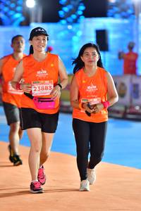 BIB: 23883
                            <button type="button" onclick="openModal(15097409)" class="btn btn-primary btn-sm float-right btn-popup" data-toggle="modal" data-target=".modal-high-quality">
                        <i class="fas fa-shopping-cart"></i> Add to Cart
                    </button>
                                            <button type="button" onclick="isThisMe(15097409, true)" class="btn btn-success btn-sm float-right btn-popup btn-isme hidden" data-toggle="tooltip" data-placement="bottom" title="นี่คือรูปของคุณใช่ไหม คลิกที่นี่เพื่อเอาเข้าอัลบั้ม">
                        <i class="fas fa-plus"></i> Add to album
                    </button>
                    <button type="button" onclick="isThisMe(15097409, false)" class="btn btn-warning btn-sm float-right btn-popup btn-isnotme hidden">
                        <i class="fas fa-ban"></i> Remove from album
                    </button>