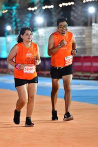 BIB: 252, 28405
                            <button type="button" onclick="openModal(15100138)" class="btn btn-primary btn-sm float-right btn-popup" data-toggle="modal" data-target=".modal-high-quality">
                        <i class="fas fa-shopping-cart"></i> Add to Cart
                    </button>
                                            <button type="button" onclick="isThisMe(15100138, true)" class="btn btn-success btn-sm float-right btn-popup btn-isme hidden" data-toggle="tooltip" data-placement="bottom" title="นี่คือรูปของคุณใช่ไหม คลิกที่นี่เพื่อเอาเข้าอัลบั้ม">
                        <i class="fas fa-plus"></i> Add to album
                    </button>
                    <button type="button" onclick="isThisMe(15100138, false)" class="btn btn-warning btn-sm float-right btn-popup btn-isnotme hidden">
                        <i class="fas fa-ban"></i> Remove from album
                    </button>
