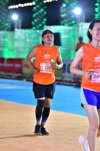 BIB: 320
                            <button type="button" onclick="openModal(15095054)" class="btn btn-primary btn-sm float-right btn-popup" data-toggle="modal" data-target=".modal-high-quality">
                        <i class="fas fa-shopping-cart"></i> Add to Cart
                    </button>
                                            <button type="button" onclick="isThisMe(15095054, true)" class="btn btn-success btn-sm float-right btn-popup btn-isme hidden" data-toggle="tooltip" data-placement="bottom" title="นี่คือรูปของคุณใช่ไหม คลิกที่นี่เพื่อเอาเข้าอัลบั้ม">
                        <i class="fas fa-plus"></i> Add to album
                    </button>
                    <button type="button" onclick="isThisMe(15095054, false)" class="btn btn-warning btn-sm float-right btn-popup btn-isnotme hidden">
                        <i class="fas fa-ban"></i> Remove from album
                    </button>