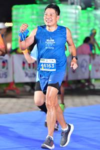 BIB: 2021, 46163
                            <button type="button" onclick="openModal(15107763)" class="btn btn-primary btn-sm float-right btn-popup" data-toggle="modal" data-target=".modal-high-quality">
                        <i class="fas fa-shopping-cart"></i> Add to Cart
                    </button>
                                            <button type="button" onclick="isThisMe(15107763, true)" class="btn btn-success btn-sm float-right btn-popup btn-isme hidden" data-toggle="tooltip" data-placement="bottom" title="นี่คือรูปของคุณใช่ไหม คลิกที่นี่เพื่อเอาเข้าอัลบั้ม">
                        <i class="fas fa-plus"></i> Add to album
                    </button>
                    <button type="button" onclick="isThisMe(15107763, false)" class="btn btn-warning btn-sm float-right btn-popup btn-isnotme hidden">
                        <i class="fas fa-ban"></i> Remove from album
                    </button>