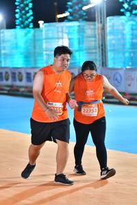 BIB: 20355, 22753
                            <button type="button" onclick="openModal(15102233)" class="btn btn-primary btn-sm float-right btn-popup" data-toggle="modal" data-target=".modal-high-quality">
                        <i class="fas fa-shopping-cart"></i> Add to Cart
                    </button>
                                            <button type="button" onclick="isThisMe(15102233, true)" class="btn btn-success btn-sm float-right btn-popup btn-isme hidden" data-toggle="tooltip" data-placement="bottom" title="นี่คือรูปของคุณใช่ไหม คลิกที่นี่เพื่อเอาเข้าอัลบั้ม">
                        <i class="fas fa-plus"></i> Add to album
                    </button>
                    <button type="button" onclick="isThisMe(15102233, false)" class="btn btn-warning btn-sm float-right btn-popup btn-isnotme hidden">
                        <i class="fas fa-ban"></i> Remove from album
                    </button>