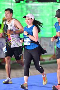BIB: 479
                            <button type="button" onclick="openModal(15089806)" class="btn btn-primary btn-sm float-right btn-popup" data-toggle="modal" data-target=".modal-high-quality">
                        <i class="fas fa-shopping-cart"></i> Add to Cart
                    </button>
                                            <button type="button" onclick="isThisMe(15089806, true)" class="btn btn-success btn-sm float-right btn-popup btn-isme hidden" data-toggle="tooltip" data-placement="bottom" title="นี่คือรูปของคุณใช่ไหม คลิกที่นี่เพื่อเอาเข้าอัลบั้ม">
                        <i class="fas fa-plus"></i> Add to album
                    </button>
                    <button type="button" onclick="isThisMe(15089806, false)" class="btn btn-warning btn-sm float-right btn-popup btn-isnotme hidden">
                        <i class="fas fa-ban"></i> Remove from album
                    </button>