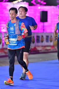 BIB: 221, 40381
                            <button type="button" onclick="openModal(15074053)" class="btn btn-primary btn-sm float-right btn-popup" data-toggle="modal" data-target=".modal-high-quality">
                        <i class="fas fa-shopping-cart"></i> Add to Cart
                    </button>
                                            <button type="button" onclick="isThisMe(15074053, true)" class="btn btn-success btn-sm float-right btn-popup btn-isme hidden" data-toggle="tooltip" data-placement="bottom" title="นี่คือรูปของคุณใช่ไหม คลิกที่นี่เพื่อเอาเข้าอัลบั้ม">
                        <i class="fas fa-plus"></i> Add to album
                    </button>
                    <button type="button" onclick="isThisMe(15074053, false)" class="btn btn-warning btn-sm float-right btn-popup btn-isnotme hidden">
                        <i class="fas fa-ban"></i> Remove from album
                    </button>