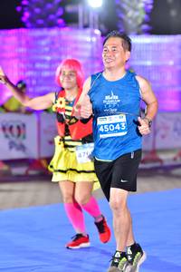 BIB: 45043, 476
                            <button type="button" onclick="openModal(15078635)" class="btn btn-primary btn-sm float-right btn-popup" data-toggle="modal" data-target=".modal-high-quality">
                        <i class="fas fa-shopping-cart"></i> Add to Cart
                    </button>
                                            <button type="button" onclick="isThisMe(15078635, true)" class="btn btn-success btn-sm float-right btn-popup btn-isme hidden" data-toggle="tooltip" data-placement="bottom" title="นี่คือรูปของคุณใช่ไหม คลิกที่นี่เพื่อเอาเข้าอัลบั้ม">
                        <i class="fas fa-plus"></i> Add to album
                    </button>
                    <button type="button" onclick="isThisMe(15078635, false)" class="btn btn-warning btn-sm float-right btn-popup btn-isnotme hidden">
                        <i class="fas fa-ban"></i> Remove from album
                    </button>