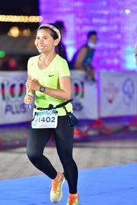 BIB: 91402
                            <button type="button" onclick="openModal(15071263)" class="btn btn-primary btn-sm float-right btn-popup" data-toggle="modal" data-target=".modal-high-quality">
                        <i class="fas fa-shopping-cart"></i> Add to Cart
                    </button>
                                            <button type="button" onclick="isThisMe(15071263, true)" class="btn btn-success btn-sm float-right btn-popup btn-isme hidden" data-toggle="tooltip" data-placement="bottom" title="นี่คือรูปของคุณใช่ไหม คลิกที่นี่เพื่อเอาเข้าอัลบั้ม">
                        <i class="fas fa-plus"></i> Add to album
                    </button>
                    <button type="button" onclick="isThisMe(15071263, false)" class="btn btn-warning btn-sm float-right btn-popup btn-isnotme hidden">
                        <i class="fas fa-ban"></i> Remove from album
                    </button>