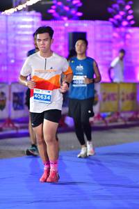 BIB: 4036, 40634
                            <button type="button" onclick="openModal(15082259)" class="btn btn-primary btn-sm float-right btn-popup" data-toggle="modal" data-target=".modal-high-quality">
                        <i class="fas fa-shopping-cart"></i> Add to Cart
                    </button>
                                            <button type="button" onclick="isThisMe(15082259, true)" class="btn btn-success btn-sm float-right btn-popup btn-isme hidden" data-toggle="tooltip" data-placement="bottom" title="นี่คือรูปของคุณใช่ไหม คลิกที่นี่เพื่อเอาเข้าอัลบั้ม">
                        <i class="fas fa-plus"></i> Add to album
                    </button>
                    <button type="button" onclick="isThisMe(15082259, false)" class="btn btn-warning btn-sm float-right btn-popup btn-isnotme hidden">
                        <i class="fas fa-ban"></i> Remove from album
                    </button>