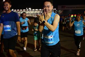 BIB: 13544, 14329, 3554
                            <button type="button" onclick="openModal(14105587)" class="btn btn-primary btn-sm float-right btn-popup" data-toggle="modal" data-target=".modal-high-quality">
                        <i class="fas fa-shopping-cart"></i> Add to Cart
                    </button>
                                            <button type="button" onclick="isThisMe(14105587, true)" class="btn btn-success btn-sm float-right btn-popup btn-isme hidden" data-toggle="tooltip" data-placement="bottom" title="นี่คือรูปของคุณใช่ไหม คลิกที่นี่เพื่อเอาเข้าอัลบั้ม">
                        <i class="fas fa-plus"></i> Add to album
                    </button>
                    <button type="button" onclick="isThisMe(14105587, false)" class="btn btn-warning btn-sm float-right btn-popup btn-isnotme hidden">
                        <i class="fas fa-ban"></i> Remove from album
                    </button>