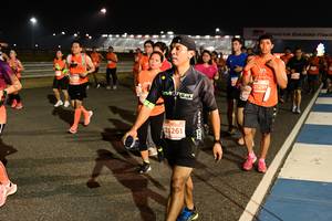 BIB: 21291, 23261
                            <button type="button" onclick="openModal(14072586)" class="btn btn-primary btn-sm float-right btn-popup" data-toggle="modal" data-target=".modal-high-quality">
                        <i class="fas fa-shopping-cart"></i> Add to Cart
                    </button>
                                            <button type="button" onclick="isThisMe(14072586, true)" class="btn btn-success btn-sm float-right btn-popup btn-isme hidden" data-toggle="tooltip" data-placement="bottom" title="นี่คือรูปของคุณใช่ไหม คลิกที่นี่เพื่อเอาเข้าอัลบั้ม">
                        <i class="fas fa-plus"></i> Add to album
                    </button>
                    <button type="button" onclick="isThisMe(14072586, false)" class="btn btn-warning btn-sm float-right btn-popup btn-isnotme hidden">
                        <i class="fas fa-ban"></i> Remove from album
                    </button>