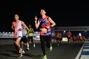 BIB: 2605, 78201
                            <button type="button" onclick="openModal(14060539)" class="btn btn-primary btn-sm float-right btn-popup" data-toggle="modal" data-target=".modal-high-quality">
                        <i class="fas fa-shopping-cart"></i> Add to Cart
                    </button>
                                            <button type="button" onclick="isThisMe(14060539, true)" class="btn btn-success btn-sm float-right btn-popup btn-isme hidden" data-toggle="tooltip" data-placement="bottom" title="นี่คือรูปของคุณใช่ไหม คลิกที่นี่เพื่อเอาเข้าอัลบั้ม">
                        <i class="fas fa-plus"></i> Add to album
                    </button>
                    <button type="button" onclick="isThisMe(14060539, false)" class="btn btn-warning btn-sm float-right btn-popup btn-isnotme hidden">
                        <i class="fas fa-ban"></i> Remove from album
                    </button>