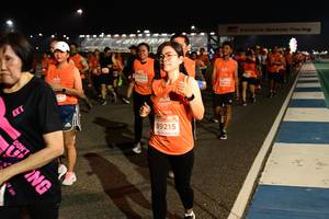 BIB: 99215
                            <button type="button" onclick="openModal(14080298)" class="btn btn-primary btn-sm float-right btn-popup" data-toggle="modal" data-target=".modal-high-quality">
                        <i class="fas fa-shopping-cart"></i> Add to Cart
                    </button>
                                            <button type="button" onclick="isThisMe(14080298, true)" class="btn btn-success btn-sm float-right btn-popup btn-isme hidden" data-toggle="tooltip" data-placement="bottom" title="นี่คือรูปของคุณใช่ไหม คลิกที่นี่เพื่อเอาเข้าอัลบั้ม">
                        <i class="fas fa-plus"></i> Add to album
                    </button>
                    <button type="button" onclick="isThisMe(14080298, false)" class="btn btn-warning btn-sm float-right btn-popup btn-isnotme hidden">
                        <i class="fas fa-ban"></i> Remove from album
                    </button>