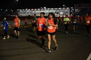 BIB: 8051
                            <button type="button" onclick="openModal(14080931)" class="btn btn-primary btn-sm float-right btn-popup" data-toggle="modal" data-target=".modal-high-quality">
                        <i class="fas fa-shopping-cart"></i> Add to Cart
                    </button>
                                            <button type="button" onclick="isThisMe(14080931, true)" class="btn btn-success btn-sm float-right btn-popup btn-isme hidden" data-toggle="tooltip" data-placement="bottom" title="นี่คือรูปของคุณใช่ไหม คลิกที่นี่เพื่อเอาเข้าอัลบั้ม">
                        <i class="fas fa-plus"></i> Add to album
                    </button>
                    <button type="button" onclick="isThisMe(14080931, false)" class="btn btn-warning btn-sm float-right btn-popup btn-isnotme hidden">
                        <i class="fas fa-ban"></i> Remove from album
                    </button>