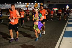 BIB: 350, 991, 26960
                            <button type="button" onclick="openModal(14063034)" class="btn btn-primary btn-sm float-right btn-popup" data-toggle="modal" data-target=".modal-high-quality">
                        <i class="fas fa-shopping-cart"></i> Add to Cart
                    </button>
                                            <button type="button" onclick="isThisMe(14063034, true)" class="btn btn-success btn-sm float-right btn-popup btn-isme hidden" data-toggle="tooltip" data-placement="bottom" title="นี่คือรูปของคุณใช่ไหม คลิกที่นี่เพื่อเอาเข้าอัลบั้ม">
                        <i class="fas fa-plus"></i> Add to album
                    </button>
                    <button type="button" onclick="isThisMe(14063034, false)" class="btn btn-warning btn-sm float-right btn-popup btn-isnotme hidden">
                        <i class="fas fa-ban"></i> Remove from album
                    </button>