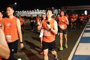 BIB: 24013, 282, 25879, 0849
                            <button type="button" onclick="openModal(14071750)" class="btn btn-primary btn-sm float-right btn-popup" data-toggle="modal" data-target=".modal-high-quality">
                        <i class="fas fa-shopping-cart"></i> Add to Cart
                    </button>
                                            <button type="button" onclick="isThisMe(14071750, true)" class="btn btn-success btn-sm float-right btn-popup btn-isme hidden" data-toggle="tooltip" data-placement="bottom" title="นี่คือรูปของคุณใช่ไหม คลิกที่นี่เพื่อเอาเข้าอัลบั้ม">
                        <i class="fas fa-plus"></i> Add to album
                    </button>
                    <button type="button" onclick="isThisMe(14071750, false)" class="btn btn-warning btn-sm float-right btn-popup btn-isnotme hidden">
                        <i class="fas fa-ban"></i> Remove from album
                    </button>