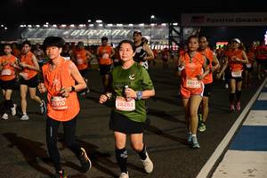 BIB: 2403, 25910, 28283
                            <button type="button" onclick="openModal(14076884)" class="btn btn-primary btn-sm float-right btn-popup" data-toggle="modal" data-target=".modal-high-quality">
                        <i class="fas fa-shopping-cart"></i> Add to Cart
                    </button>
                                            <button type="button" onclick="isThisMe(14076884, true)" class="btn btn-success btn-sm float-right btn-popup btn-isme hidden" data-toggle="tooltip" data-placement="bottom" title="นี่คือรูปของคุณใช่ไหม คลิกที่นี่เพื่อเอาเข้าอัลบั้ม">
                        <i class="fas fa-plus"></i> Add to album
                    </button>
                    <button type="button" onclick="isThisMe(14076884, false)" class="btn btn-warning btn-sm float-right btn-popup btn-isnotme hidden">
                        <i class="fas fa-ban"></i> Remove from album
                    </button>