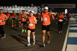 BIB: 22141, 24134
                            <button type="button" onclick="openModal(14065992)" class="btn btn-primary btn-sm float-right btn-popup" data-toggle="modal" data-target=".modal-high-quality">
                        <i class="fas fa-shopping-cart"></i> Add to Cart
                    </button>
                                            <button type="button" onclick="isThisMe(14065992, true)" class="btn btn-success btn-sm float-right btn-popup btn-isme hidden" data-toggle="tooltip" data-placement="bottom" title="นี่คือรูปของคุณใช่ไหม คลิกที่นี่เพื่อเอาเข้าอัลบั้ม">
                        <i class="fas fa-plus"></i> Add to album
                    </button>
                    <button type="button" onclick="isThisMe(14065992, false)" class="btn btn-warning btn-sm float-right btn-popup btn-isnotme hidden">
                        <i class="fas fa-ban"></i> Remove from album
                    </button>