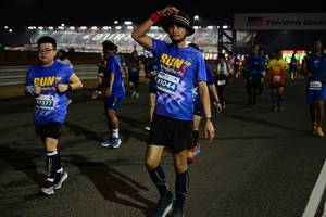 BIB: 41044, 47377
                            <button type="button" onclick="openModal(14058015)" class="btn btn-primary btn-sm float-right btn-popup" data-toggle="modal" data-target=".modal-high-quality">
                        <i class="fas fa-shopping-cart"></i> Add to Cart
                    </button>
                                            <button type="button" onclick="isThisMe(14058015, true)" class="btn btn-success btn-sm float-right btn-popup btn-isme hidden" data-toggle="tooltip" data-placement="bottom" title="นี่คือรูปของคุณใช่ไหม คลิกที่นี่เพื่อเอาเข้าอัลบั้ม">
                        <i class="fas fa-plus"></i> Add to album
                    </button>
                    <button type="button" onclick="isThisMe(14058015, false)" class="btn btn-warning btn-sm float-right btn-popup btn-isnotme hidden">
                        <i class="fas fa-ban"></i> Remove from album
                    </button>