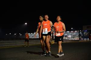 BIB: 9250
                            <button type="button" onclick="openModal(14083630)" class="btn btn-primary btn-sm float-right btn-popup" data-toggle="modal" data-target=".modal-high-quality">
                        <i class="fas fa-shopping-cart"></i> Add to Cart
                    </button>
                                            <button type="button" onclick="isThisMe(14083630, true)" class="btn btn-success btn-sm float-right btn-popup btn-isme hidden" data-toggle="tooltip" data-placement="bottom" title="นี่คือรูปของคุณใช่ไหม คลิกที่นี่เพื่อเอาเข้าอัลบั้ม">
                        <i class="fas fa-plus"></i> Add to album
                    </button>
                    <button type="button" onclick="isThisMe(14083630, false)" class="btn btn-warning btn-sm float-right btn-popup btn-isnotme hidden">
                        <i class="fas fa-ban"></i> Remove from album
                    </button>