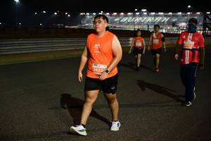 BIB: 2155, 2653
                            <button type="button" onclick="openModal(14083035)" class="btn btn-primary btn-sm float-right btn-popup" data-toggle="modal" data-target=".modal-high-quality">
                        <i class="fas fa-shopping-cart"></i> Add to Cart
                    </button>
                                            <button type="button" onclick="isThisMe(14083035, true)" class="btn btn-success btn-sm float-right btn-popup btn-isme hidden" data-toggle="tooltip" data-placement="bottom" title="นี่คือรูปของคุณใช่ไหม คลิกที่นี่เพื่อเอาเข้าอัลบั้ม">
                        <i class="fas fa-plus"></i> Add to album
                    </button>
                    <button type="button" onclick="isThisMe(14083035, false)" class="btn btn-warning btn-sm float-right btn-popup btn-isnotme hidden">
                        <i class="fas fa-ban"></i> Remove from album
                    </button>