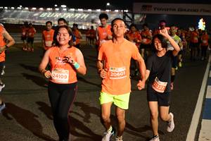 BIB: 20601, 21222, 24109
                            <button type="button" onclick="openModal(14069150)" class="btn btn-primary btn-sm float-right btn-popup" data-toggle="modal" data-target=".modal-high-quality">
                        <i class="fas fa-shopping-cart"></i> Add to Cart
                    </button>
                                            <button type="button" onclick="isThisMe(14069150, true)" class="btn btn-success btn-sm float-right btn-popup btn-isme hidden" data-toggle="tooltip" data-placement="bottom" title="นี่คือรูปของคุณใช่ไหม คลิกที่นี่เพื่อเอาเข้าอัลบั้ม">
                        <i class="fas fa-plus"></i> Add to album
                    </button>
                    <button type="button" onclick="isThisMe(14069150, false)" class="btn btn-warning btn-sm float-right btn-popup btn-isnotme hidden">
                        <i class="fas fa-ban"></i> Remove from album
                    </button>