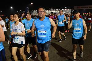 BIB: 10127, 13400, 788
                            <button type="button" onclick="openModal(14102043)" class="btn btn-primary btn-sm float-right btn-popup" data-toggle="modal" data-target=".modal-high-quality">
                        <i class="fas fa-shopping-cart"></i> Add to Cart
                    </button>
                                            <button type="button" onclick="isThisMe(14102043, true)" class="btn btn-success btn-sm float-right btn-popup btn-isme hidden" data-toggle="tooltip" data-placement="bottom" title="นี่คือรูปของคุณใช่ไหม คลิกที่นี่เพื่อเอาเข้าอัลบั้ม">
                        <i class="fas fa-plus"></i> Add to album
                    </button>
                    <button type="button" onclick="isThisMe(14102043, false)" class="btn btn-warning btn-sm float-right btn-popup btn-isnotme hidden">
                        <i class="fas fa-ban"></i> Remove from album
                    </button>