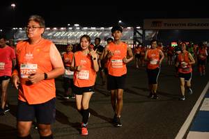 BIB: 25668, 2720, 28312
                            <button type="button" onclick="openModal(14081201)" class="btn btn-primary btn-sm float-right btn-popup" data-toggle="modal" data-target=".modal-high-quality">
                        <i class="fas fa-shopping-cart"></i> Add to Cart
                    </button>
                                            <button type="button" onclick="isThisMe(14081201, true)" class="btn btn-success btn-sm float-right btn-popup btn-isme hidden" data-toggle="tooltip" data-placement="bottom" title="นี่คือรูปของคุณใช่ไหม คลิกที่นี่เพื่อเอาเข้าอัลบั้ม">
                        <i class="fas fa-plus"></i> Add to album
                    </button>
                    <button type="button" onclick="isThisMe(14081201, false)" class="btn btn-warning btn-sm float-right btn-popup btn-isnotme hidden">
                        <i class="fas fa-ban"></i> Remove from album
                    </button>