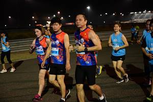 BIB: 3819
                            <button type="button" onclick="openModal(14101923)" class="btn btn-primary btn-sm float-right btn-popup" data-toggle="modal" data-target=".modal-high-quality">
                        <i class="fas fa-shopping-cart"></i> Add to Cart
                    </button>
                                            <button type="button" onclick="isThisMe(14101923, true)" class="btn btn-success btn-sm float-right btn-popup btn-isme hidden" data-toggle="tooltip" data-placement="bottom" title="นี่คือรูปของคุณใช่ไหม คลิกที่นี่เพื่อเอาเข้าอัลบั้ม">
                        <i class="fas fa-plus"></i> Add to album
                    </button>
                    <button type="button" onclick="isThisMe(14101923, false)" class="btn btn-warning btn-sm float-right btn-popup btn-isnotme hidden">
                        <i class="fas fa-ban"></i> Remove from album
                    </button>