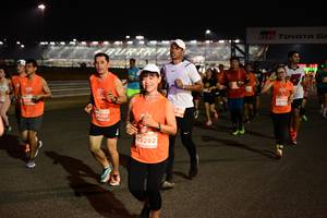 BIB: 29080, 26351, 29292
                            <button type="button" onclick="openModal(14067592)" class="btn btn-primary btn-sm float-right btn-popup" data-toggle="modal" data-target=".modal-high-quality">
                        <i class="fas fa-shopping-cart"></i> Add to Cart
                    </button>
                                            <button type="button" onclick="isThisMe(14067592, true)" class="btn btn-success btn-sm float-right btn-popup btn-isme hidden" data-toggle="tooltip" data-placement="bottom" title="นี่คือรูปของคุณใช่ไหม คลิกที่นี่เพื่อเอาเข้าอัลบั้ม">
                        <i class="fas fa-plus"></i> Add to album
                    </button>
                    <button type="button" onclick="isThisMe(14067592, false)" class="btn btn-warning btn-sm float-right btn-popup btn-isnotme hidden">
                        <i class="fas fa-ban"></i> Remove from album
                    </button>