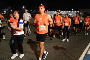 BIB: 21177
                            <button type="button" onclick="openModal(14077814)" class="btn btn-primary btn-sm float-right btn-popup" data-toggle="modal" data-target=".modal-high-quality">
                        <i class="fas fa-shopping-cart"></i> Add to Cart
                    </button>
                                            <button type="button" onclick="isThisMe(14077814, true)" class="btn btn-success btn-sm float-right btn-popup btn-isme hidden" data-toggle="tooltip" data-placement="bottom" title="นี่คือรูปของคุณใช่ไหม คลิกที่นี่เพื่อเอาเข้าอัลบั้ม">
                        <i class="fas fa-plus"></i> Add to album
                    </button>
                    <button type="button" onclick="isThisMe(14077814, false)" class="btn btn-warning btn-sm float-right btn-popup btn-isnotme hidden">
                        <i class="fas fa-ban"></i> Remove from album
                    </button>