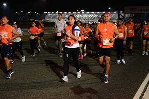 BIB: 26376
                            <button type="button" onclick="openModal(14077786)" class="btn btn-primary btn-sm float-right btn-popup" data-toggle="modal" data-target=".modal-high-quality">
                        <i class="fas fa-shopping-cart"></i> Add to Cart
                    </button>
                                            <button type="button" onclick="isThisMe(14077786, true)" class="btn btn-success btn-sm float-right btn-popup btn-isme hidden" data-toggle="tooltip" data-placement="bottom" title="นี่คือรูปของคุณใช่ไหม คลิกที่นี่เพื่อเอาเข้าอัลบั้ม">
                        <i class="fas fa-plus"></i> Add to album
                    </button>
                    <button type="button" onclick="isThisMe(14077786, false)" class="btn btn-warning btn-sm float-right btn-popup btn-isnotme hidden">
                        <i class="fas fa-ban"></i> Remove from album
                    </button>