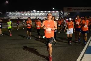 BIB: 2016, 22399
                            <button type="button" onclick="openModal(14070816)" class="btn btn-primary btn-sm float-right btn-popup" data-toggle="modal" data-target=".modal-high-quality">
                        <i class="fas fa-shopping-cart"></i> Add to Cart
                    </button>
                                            <button type="button" onclick="isThisMe(14070816, true)" class="btn btn-success btn-sm float-right btn-popup btn-isme hidden" data-toggle="tooltip" data-placement="bottom" title="นี่คือรูปของคุณใช่ไหม คลิกที่นี่เพื่อเอาเข้าอัลบั้ม">
                        <i class="fas fa-plus"></i> Add to album
                    </button>
                    <button type="button" onclick="isThisMe(14070816, false)" class="btn btn-warning btn-sm float-right btn-popup btn-isnotme hidden">
                        <i class="fas fa-ban"></i> Remove from album
                    </button>