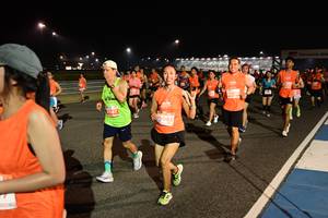 BIB: 21587, 093
                            <button type="button" onclick="openModal(14075578)" class="btn btn-primary btn-sm float-right btn-popup" data-toggle="modal" data-target=".modal-high-quality">
                        <i class="fas fa-shopping-cart"></i> Add to Cart
                    </button>
                                            <button type="button" onclick="isThisMe(14075578, true)" class="btn btn-success btn-sm float-right btn-popup btn-isme hidden" data-toggle="tooltip" data-placement="bottom" title="นี่คือรูปของคุณใช่ไหม คลิกที่นี่เพื่อเอาเข้าอัลบั้ม">
                        <i class="fas fa-plus"></i> Add to album
                    </button>
                    <button type="button" onclick="isThisMe(14075578, false)" class="btn btn-warning btn-sm float-right btn-popup btn-isnotme hidden">
                        <i class="fas fa-ban"></i> Remove from album
                    </button>