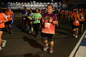 BIB: 237, 26195
                            <button type="button" onclick="openModal(14080536)" class="btn btn-primary btn-sm float-right btn-popup" data-toggle="modal" data-target=".modal-high-quality">
                        <i class="fas fa-shopping-cart"></i> Add to Cart
                    </button>
                                            <button type="button" onclick="isThisMe(14080536, true)" class="btn btn-success btn-sm float-right btn-popup btn-isme hidden" data-toggle="tooltip" data-placement="bottom" title="นี่คือรูปของคุณใช่ไหม คลิกที่นี่เพื่อเอาเข้าอัลบั้ม">
                        <i class="fas fa-plus"></i> Add to album
                    </button>
                    <button type="button" onclick="isThisMe(14080536, false)" class="btn btn-warning btn-sm float-right btn-popup btn-isnotme hidden">
                        <i class="fas fa-ban"></i> Remove from album
                    </button>