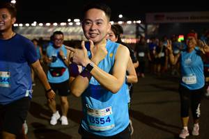 BIB: 344, 320, 3554
                            <button type="button" onclick="openModal(14105586)" class="btn btn-primary btn-sm float-right btn-popup" data-toggle="modal" data-target=".modal-high-quality">
                        <i class="fas fa-shopping-cart"></i> Add to Cart
                    </button>
                                            <button type="button" onclick="isThisMe(14105586, true)" class="btn btn-success btn-sm float-right btn-popup btn-isme hidden" data-toggle="tooltip" data-placement="bottom" title="นี่คือรูปของคุณใช่ไหม คลิกที่นี่เพื่อเอาเข้าอัลบั้ม">
                        <i class="fas fa-plus"></i> Add to album
                    </button>
                    <button type="button" onclick="isThisMe(14105586, false)" class="btn btn-warning btn-sm float-right btn-popup btn-isnotme hidden">
                        <i class="fas fa-ban"></i> Remove from album
                    </button>