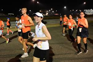 BIB: 323
                            <button type="button" onclick="openModal(14075033)" class="btn btn-primary btn-sm float-right btn-popup" data-toggle="modal" data-target=".modal-high-quality">
                        <i class="fas fa-shopping-cart"></i> Add to Cart
                    </button>
                                            <button type="button" onclick="isThisMe(14075033, true)" class="btn btn-success btn-sm float-right btn-popup btn-isme hidden" data-toggle="tooltip" data-placement="bottom" title="นี่คือรูปของคุณใช่ไหม คลิกที่นี่เพื่อเอาเข้าอัลบั้ม">
                        <i class="fas fa-plus"></i> Add to album
                    </button>
                    <button type="button" onclick="isThisMe(14075033, false)" class="btn btn-warning btn-sm float-right btn-popup btn-isnotme hidden">
                        <i class="fas fa-ban"></i> Remove from album
                    </button>