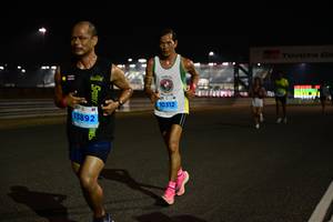 BIB: 10312, 13892
                            <button type="button" onclick="openModal(14087628)" class="btn btn-primary btn-sm float-right btn-popup" data-toggle="modal" data-target=".modal-high-quality">
                        <i class="fas fa-shopping-cart"></i> Add to Cart
                    </button>
                                            <button type="button" onclick="isThisMe(14087628, true)" class="btn btn-success btn-sm float-right btn-popup btn-isme hidden" data-toggle="tooltip" data-placement="bottom" title="นี่คือรูปของคุณใช่ไหม คลิกที่นี่เพื่อเอาเข้าอัลบั้ม">
                        <i class="fas fa-plus"></i> Add to album
                    </button>
                    <button type="button" onclick="isThisMe(14087628, false)" class="btn btn-warning btn-sm float-right btn-popup btn-isnotme hidden">
                        <i class="fas fa-ban"></i> Remove from album
                    </button>