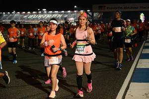 BIB: 2866, 23293
                            <button type="button" onclick="openModal(14077532)" class="btn btn-primary btn-sm float-right btn-popup" data-toggle="modal" data-target=".modal-high-quality">
                        <i class="fas fa-shopping-cart"></i> Add to Cart
                    </button>
                                            <button type="button" onclick="isThisMe(14077532, true)" class="btn btn-success btn-sm float-right btn-popup btn-isme hidden" data-toggle="tooltip" data-placement="bottom" title="นี่คือรูปของคุณใช่ไหม คลิกที่นี่เพื่อเอาเข้าอัลบั้ม">
                        <i class="fas fa-plus"></i> Add to album
                    </button>
                    <button type="button" onclick="isThisMe(14077532, false)" class="btn btn-warning btn-sm float-right btn-popup btn-isnotme hidden">
                        <i class="fas fa-ban"></i> Remove from album
                    </button>