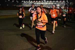 BIB: 28932
                            <button type="button" onclick="openModal(14081339)" class="btn btn-primary btn-sm float-right btn-popup" data-toggle="modal" data-target=".modal-high-quality">
                        <i class="fas fa-shopping-cart"></i> Add to Cart
                    </button>
                                            <button type="button" onclick="isThisMe(14081339, true)" class="btn btn-success btn-sm float-right btn-popup btn-isme hidden" data-toggle="tooltip" data-placement="bottom" title="นี่คือรูปของคุณใช่ไหม คลิกที่นี่เพื่อเอาเข้าอัลบั้ม">
                        <i class="fas fa-plus"></i> Add to album
                    </button>
                    <button type="button" onclick="isThisMe(14081339, false)" class="btn btn-warning btn-sm float-right btn-popup btn-isnotme hidden">
                        <i class="fas fa-ban"></i> Remove from album
                    </button>