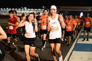 BIB: 23327, 21282, 28085
                            <button type="button" onclick="openModal(14074969)" class="btn btn-primary btn-sm float-right btn-popup" data-toggle="modal" data-target=".modal-high-quality">
                        <i class="fas fa-shopping-cart"></i> Add to Cart
                    </button>
                                            <button type="button" onclick="isThisMe(14074969, true)" class="btn btn-success btn-sm float-right btn-popup btn-isme hidden" data-toggle="tooltip" data-placement="bottom" title="นี่คือรูปของคุณใช่ไหม คลิกที่นี่เพื่อเอาเข้าอัลบั้ม">
                        <i class="fas fa-plus"></i> Add to album
                    </button>
                    <button type="button" onclick="isThisMe(14074969, false)" class="btn btn-warning btn-sm float-right btn-popup btn-isnotme hidden">
                        <i class="fas fa-ban"></i> Remove from album
                    </button>