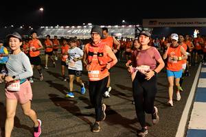 BIB: 27513, 27841
                            <button type="button" onclick="openModal(14073334)" class="btn btn-primary btn-sm float-right btn-popup" data-toggle="modal" data-target=".modal-high-quality">
                        <i class="fas fa-shopping-cart"></i> Add to Cart
                    </button>
                                            <button type="button" onclick="isThisMe(14073334, true)" class="btn btn-success btn-sm float-right btn-popup btn-isme hidden" data-toggle="tooltip" data-placement="bottom" title="นี่คือรูปของคุณใช่ไหม คลิกที่นี่เพื่อเอาเข้าอัลบั้ม">
                        <i class="fas fa-plus"></i> Add to album
                    </button>
                    <button type="button" onclick="isThisMe(14073334, false)" class="btn btn-warning btn-sm float-right btn-popup btn-isnotme hidden">
                        <i class="fas fa-ban"></i> Remove from album
                    </button>